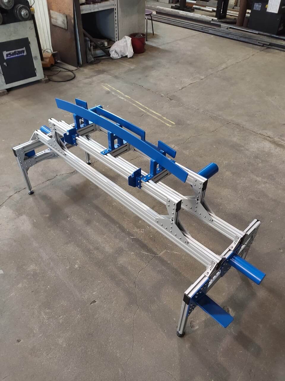 Стол подсборки бамперов